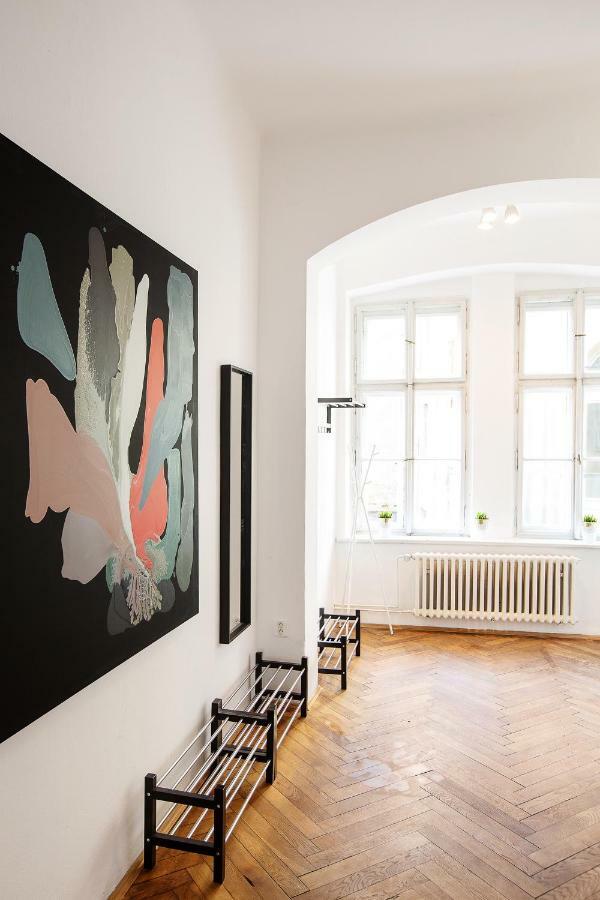 5Br 2Bath Family Apt 5Mins To Wenceslas Square Прага Екстериор снимка